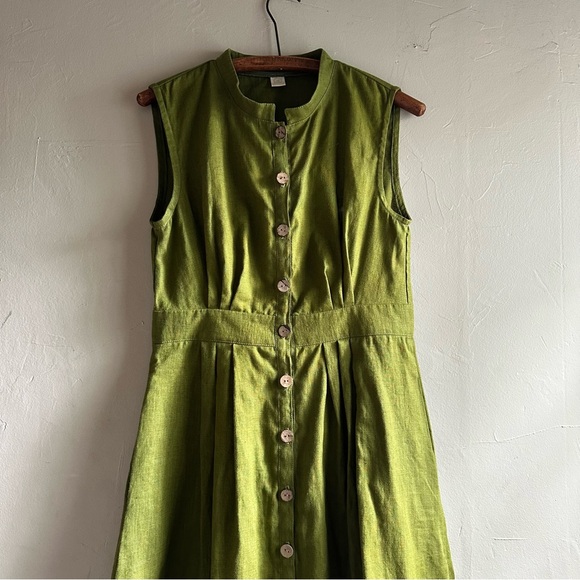Linenbee sleeveless linen green front button dress - Picture 2 of 7